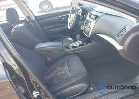 2016 Nissan Altima 2.5/2.5 S/2.5 Sl/2.5 Sr/2.5 Sv из США, поврежденный, VIN 1N4AL3APXGC213903